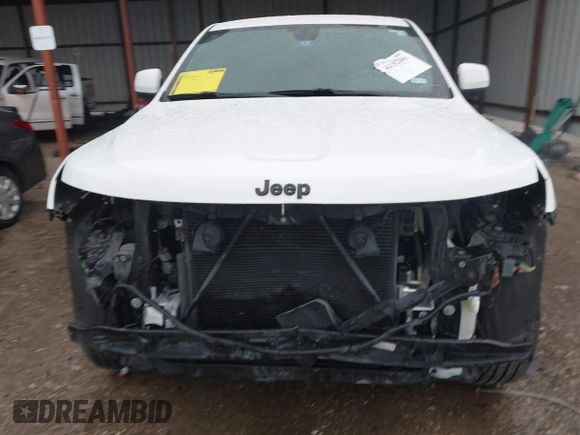 2018 Jeep Grand Cherokee Altitude with VIN 1C4RJFAG4JC320599, listed as a IAAI auction lot 42182661 with 70,957 mi miles and . Bid and sale history available at DreamBid. Image 12.