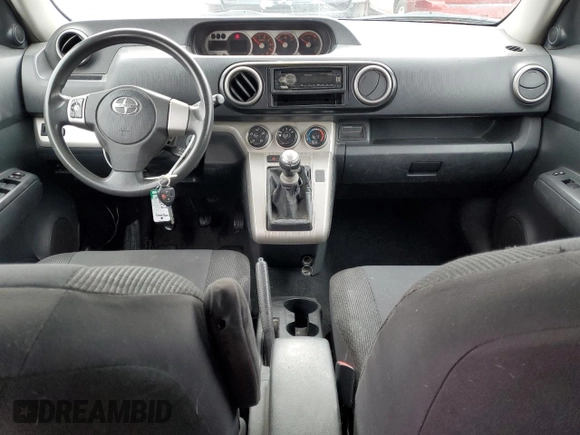 2008 Scion xB z VIN JTLKE50E281008694, wystawiony jako Copart lot #57127285 z przebiegiem 179 128 mil mil oraz Szkoda całkowita • Salvage title. Historia ofert i sprzedaży dostępna na DreamBid. Obrazek 8.