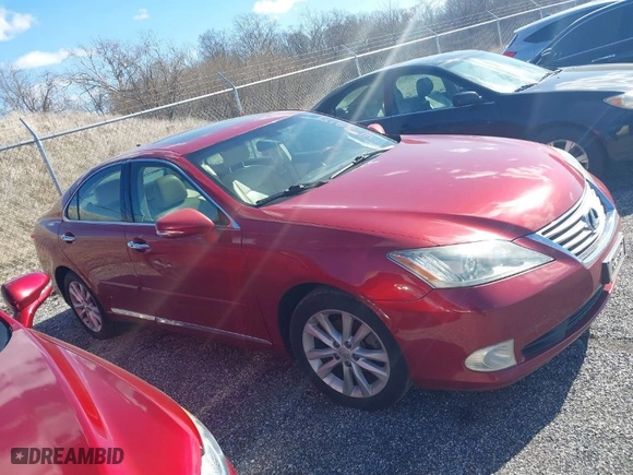 2011 Lexus ES 350 with VIN JTHBK1EG2B2440189, listed as a IAAI auction lot 41582151 with NaN miles. Bid and sale history available at carsss.com. Image 13.