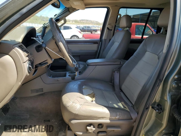 2004 Ford Explorer Eddie Bauer with VIN 1FMDU74W94UC01841, listed as a Copart auction lot 52153275 with 180,730 mi miles and Salvage title. Bid and sale history available at DreamBid. Image 7.