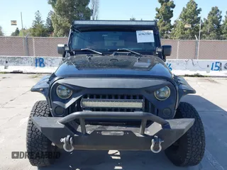 2008 Jeep Wrangler Unlimited Sahara with VIN 1J8GA59168L587554, listed as a IAAI auction lot 41963587 with 189,943 mi miles and . Bid and sale history available at DreamBid. Image 12.