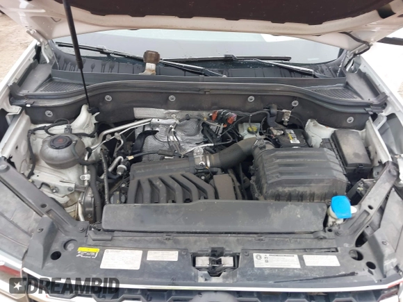 2019 Volkswagen Atlas SE with VIN 1V2UR2CA0KC560799, listed as a IAAI auction lot 42318671 with 95,804 mi miles and . Bid and sale history available at DreamBid. Image 10.