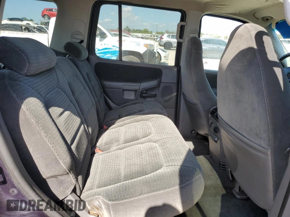 2002 Ford Explorer XLT with VIN 1FMZU63EX2UA80369, listed as a Copart auction lot 52621215 with 245,368 mi miles and Salvage Title. Bid and sale history available at DreamBid. Image 11.