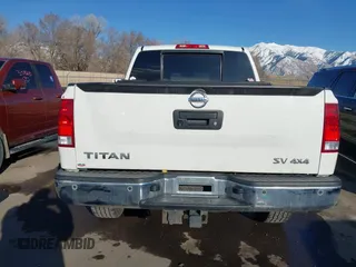 2013 Nissan Titan S with VIN 1N6AA0EC0DN306674, listed as a IAAI auction lot 41840347 with 139,551 mi miles. Bid and sale history available at carsss.com. Image 17.