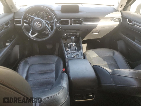 2018 Mazda CX-5 Grand Touring z VIN JM3KFBDM0J0399985, wystawiony jako Copart lot #54097665 z przebiegiem 45 344 mil mil oraz Szkoda całkowita • Salvage title. Historia ofert i sprzedaży dostępna na DreamBid. Obrazek 8.
