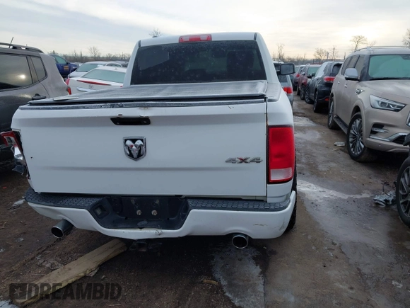 2015 Ram 1500 Express z VIN 1C6RR7KT5FS586308, wystawiony jako IAAI lot #41458063 z przebiegiem 160 492 mil mil oraz . Historia ofert i sprzedaży dostępna na DreamBid. Obrazek 16.