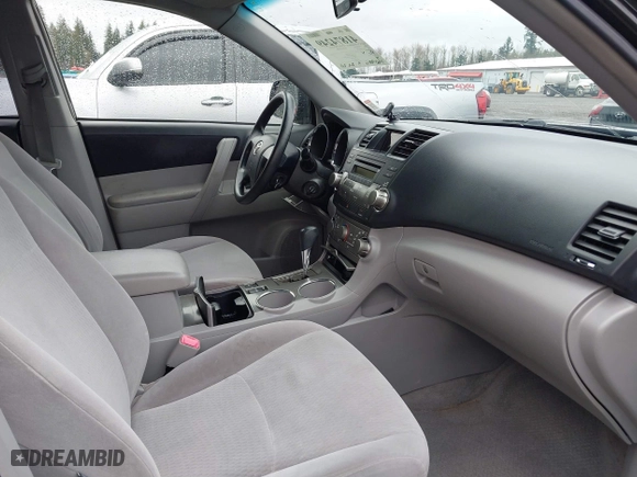 2008 Toyota Highlander with VIN JTEES41A882023486, listed as a IAAI auction lot 41874249 with 190,905 mi miles. Bid and sale history available at carsss.com. Image 5.