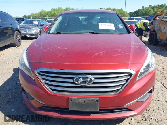 2016 Hyundai Sonata 2.4L SE with VIN 5NPE24AF7GH334761, listed as a IAAI auction lot 41979132 with 139,854 mi miles. Bid and sale history available at carsss.com. Image 6.