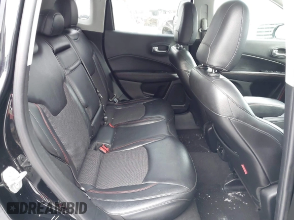 2018 Jeep Compass Trailhawk with VIN 3C4NJDDB3JT450932, listed as a IAAI auction lot 41616316 with 107,198 mi miles and . Bid and sale history available at DreamBid. Image 8.