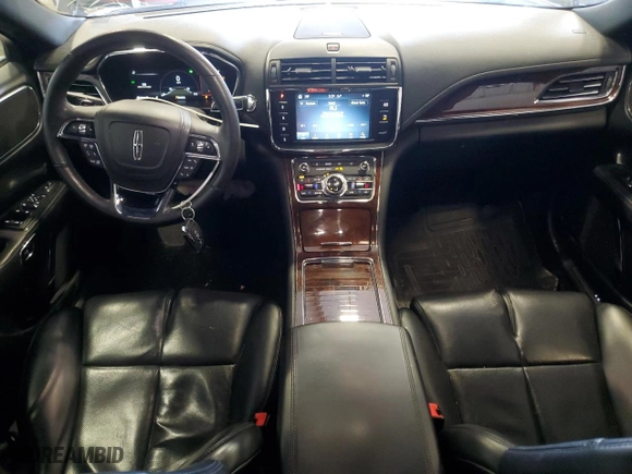 2019 Lincoln Continental Livery with VIN 1LN6L9HKXK5609187, listed as a Copart auction lot 46170755 with 79,212 mi miles and Non Repairable. Bid and sale history available at carsss.com. Image 8.