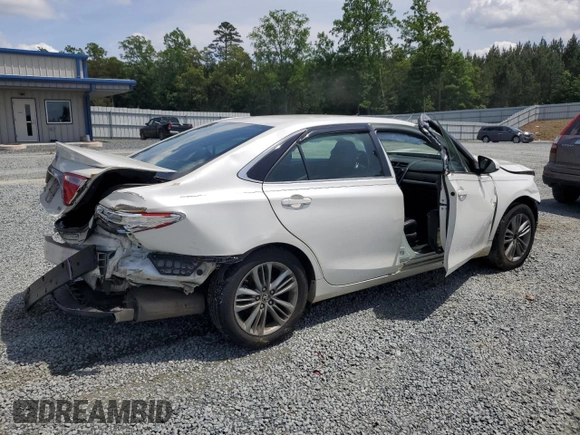 2015 Toyota Camry XLE z VIN 4T1BF1FK8FU044038, wystawiony jako Copart lot #56412165 z przebiegiem 68 363 mil mil oraz Czysty tytuł • Clean title. Historia ofert i sprzedaży dostępna na DreamBid. Obrazek 3.