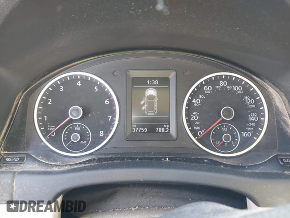 2017 Volkswagen Tiguan S with VIN WVGBV7AX4HK029852, listed as a IAAI auction lot 41654651 with 37,759 mi miles and . Bid and sale history available at DreamBid. Image 7.