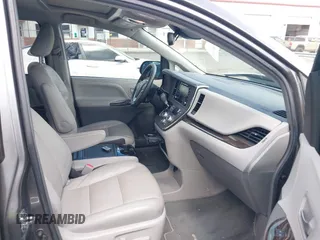 2018 Toyota Sienna XLE Auto Access Seat с VIN 5TDYZ3DC6JS939876, выставлен на аукционе IAAI как лот 42347926 с пробегом 81 086 миль миль и . История ставок и продаж доступна на DreamBid. Изображение 5.