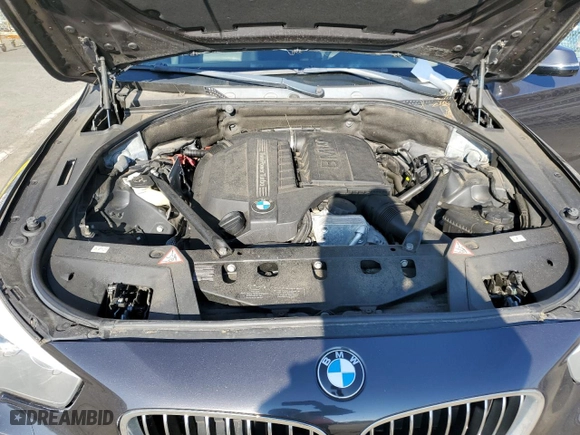 2014 BMW 5 Series Gran Turismo 535i with VIN WBA5M2C52ED085465, listed as a Copart auction lot 41569785 with 91,920 mi miles and Clean Title. Bid and sale history available at carsss.com. Image 11.