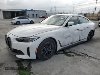 2024 BMW i4 eDrive35 z VIN WBY43AW05RFT14046, wystawiony jako Copart lot #54940645 z przebiegiem 6456 mil mil oraz Szkody całkowita. Historia ofert i sprzedaży dostępna na DreamBid. Obrazek 1.