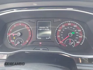 2019 Volkswagen Jetta GLI S z VIN 3VW6T7BU4KM255418, wystawiony jako IAAI lot #42141020 z przebiegiem 74 066 mil mil oraz . Historia ofert i sprzedaży dostępna na DreamBid. Obrazek 7.