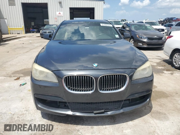 2011 BMW 7 Series 750i with VIN WBAKA8C59BCY36657, listed as a Copart auction lot 61484925 with 174,605 mi miles and Salvage title. Bid and sale history available at DreamBid. Image 5.