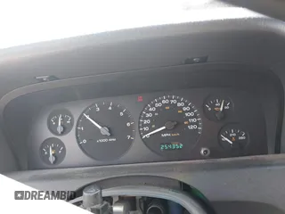 1999 Jeep Grand Cherokee Laredo with VIN 1J4GW58S7XC746609, listed as a IAAI auction lot 42260018 with 254,352 mi miles and . Bid and sale history available at DreamBid. Image 7.