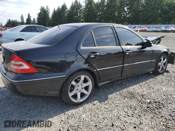 2006 Mercedes-Benz C 230 Sport z VIN WDBRF52H76F817671, wystawiony jako Copart lot #61482065 z przebiegiem 135 901 mil mil oraz Szkoda całkowita • Salvage title. Historia ofert i sprzedaży dostępna na DreamBid. Obrazek 3.