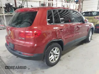 2012 Volkswagen Tiguan SEL with VIN WVGAV7AX8CW005728, listed as a IAAI auction lot 41858620 with 152,181 mi miles and . Bid and sale history available at DreamBid. Image 4.