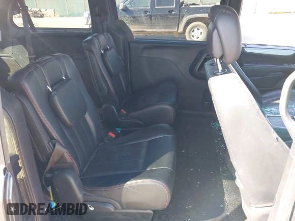 2017 Dodge Grand Caravan GT with VIN 2C4RDGEG4HR760864, listed as a IAAI auction lot 41822355 with Not Provided miles and . Bid and sale history available at DreamBid. Image 8.