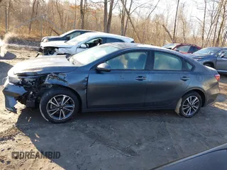 2022 Kia Forte LXS with VIN 3KPF24ADXNE466269, listed as a IAAI auction lot 41824255 with 34,130 mi miles and . Bid and sale history available at DreamBid. Image 13.