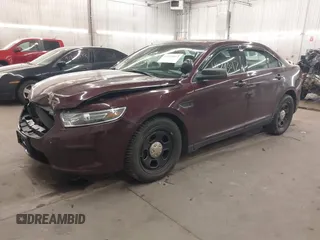 2016 Ford Police Interceptor z VIN 1FAHP2MK6GG129809, wystawiony jako IAAI lot #41793017 z przebiegiem 171 443 mil mil oraz . Historia ofert i sprzedaży dostępna na DreamBid. Obrazek 18.
