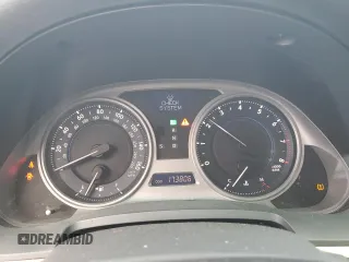 2006 Lexus IS 350 with VIN JTHBE262165010819, listed as a Copart auction lot 63596435 with 173,806 mi miles and Clean title. Bid and sale history available at DreamBid. Image 9.