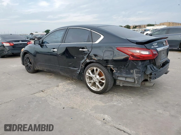 2017 Nissan Altima SV z VIN 1N4AL3AP6HC215276, wystawiony jako Copart lot #59560135 z przebiegiem 158 020 mil mil oraz Czysty tytuł • Clean title. Historia ofert i sprzedaży dostępna na DreamBid. Obrazek 2.