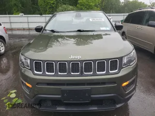 2018 Jeep Compass Sport z VIN 3C4NJDABXJT163155, wystawiony jako Copart lot #58648405 z przebiegiem 93 099 mil mil oraz Szkoda całkowita • Salvage title. Historia ofert i sprzedaży dostępna na DreamBid. Obrazek 5.
