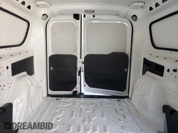 2022 Ram ProMaster City Cargo Tradesman with VIN ZFBHRFAB6N6Y24331, listed as a Copart auction lot 56729625 with 32,854 mi miles and Salvage title. Bid and sale history available at DreamBid. Image 10.