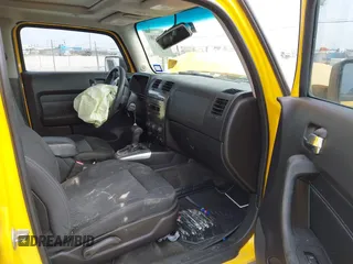 2006 Hummer H3 with VIN 5GTDN136368324362, listed as a IAAI auction lot 41582001 with 111,146 mi miles. Bid and sale history available at carsss.com. Image 5.