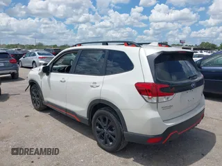 2023 Subaru Forester Sport with VIN JF2SKAJC0PH509925, listed as a IAAI auction lot 40106804 with 29,271 mi miles. Bid and sale history available at carsss.com. Image 3.