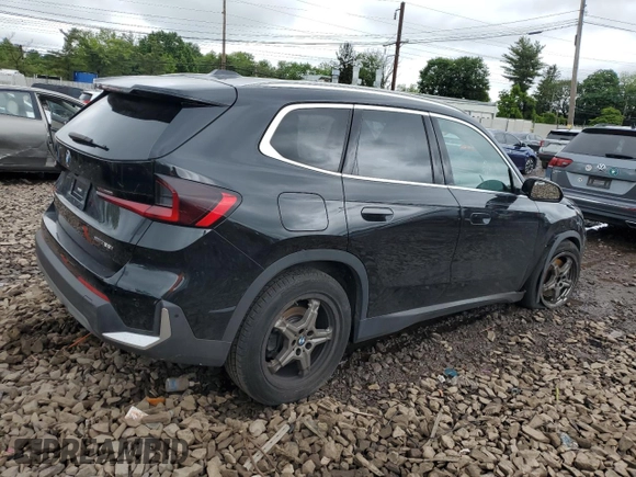 2023 BMW X1 xDrive28i with VIN WBX73EF03P5W45445, listed as a Copart auction lot 58377635 with 47,249 mi miles and Salvage title. Bid and sale history available at DreamBid. Image 3.