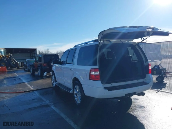 2016 Ford Expedition Limited with VIN 1FMJU2ATXGEF33057, listed as a IAAI auction lot 41103537 with 157,514 mi miles. Bid and sale history available at carsss.com. Image 3.