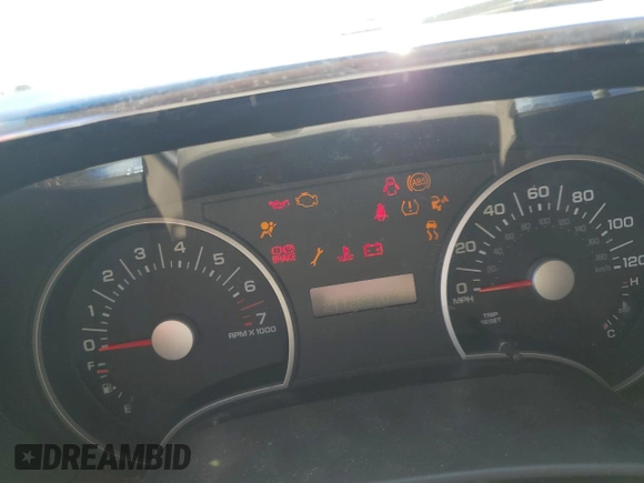 2006 Ford Explorer XLT with VIN 1FMEU63E16UB53195, listed as a Copart auction lot 62358065 with 211,283 mi miles and Salvage title. Bid and sale history available at DreamBid. Image 9.