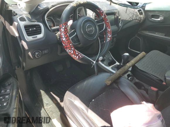 2018 Jeep Compass Latitude с VIN 3C4NJDBB8JT179546, выставлен на аукционе Copart как лот 53488785 с пробегом 67 033 миль миль и Списание • Salvage title. История ставок и продаж доступна на DreamBid. Изображение 8.