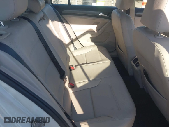 2019 Volkswagen Golf SportWagen S with VIN 3VWY57AU1KM507386, listed as a IAAI auction lot 41310938 with 53,470 mi miles. Bid and sale history available at carsss.com. Image 8.
