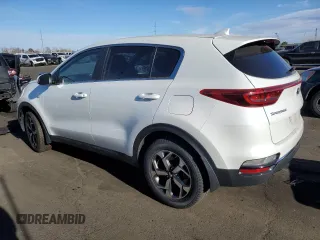 2022 Kia Sportage LX with VIN KNDPMCAC7N7955180, listed as a Copart auction lot 85560064 with 30,781 mi miles and Clean Title. Bid and sale history available at carsss.com. Image 2.