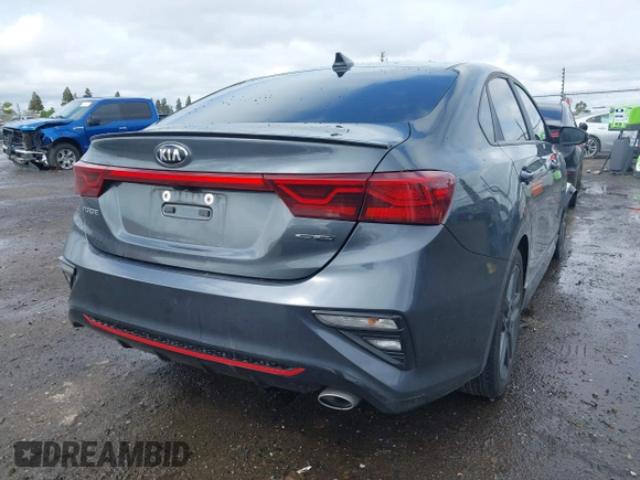 2021 Kia Forte GT-Line with VIN 3KPF34AD4ME268945, listed as a IAAI auction lot 41797258 with 39,232 mi miles. Bid and sale history available at carsss.com. Image 4.