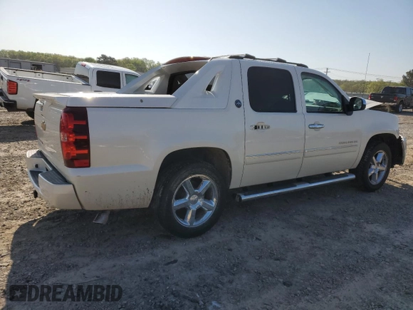 2013 Chevrolet Avalanche LTZ with VIN 3GNTKGE73DG326664, listed as a Copart auction lot 52415375 with 167,904 mi miles and Clean Title. Bid and sale history available at carsss.com. Image 3.