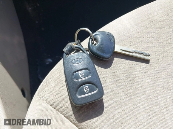 2016 Hyundai Accent SE with VIN KMHCT4AEXGU954727, listed as a IAAI auction lot 39864824 with Not Provided miles and . Bid and sale history available at DreamBid. Image 11.