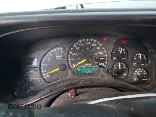1999 GMC New Sierra 1500 SLE with VIN 2GTEK19T2X1517317, listed as a Copart auction lot 78908864 with 323,309 mi miles and Salvage Title. Bid and sale history available at carsss.com. Image 9.