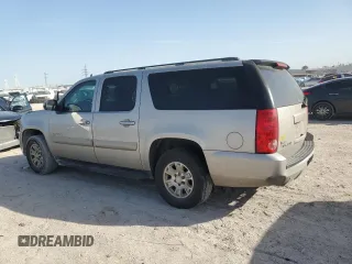 2008 GMC Yukon XL SLT 4SB with VIN 1GKFC16018R226137, listed as a Copart auction lot 48208105 with 221,270 mi miles and Clean Title. Bid and sale history available at carsss.com. Image 2.