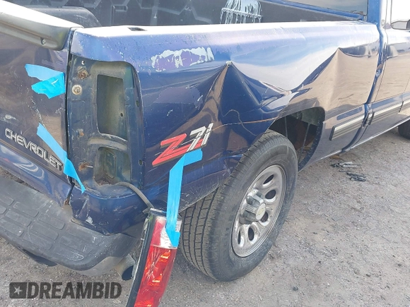 2000 Chevrolet Silverado 1500 with VIN 2GCEC19W3Y1137511, listed as a IAAI auction lot 41449575 with 309,743 mi miles and . Bid and sale history available at DreamBid. Image 6.