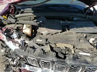 2022 Jeep Grand Cherokee Summit Reserve z VIN 1C4RJHET3N8557483, wystawiony jako Copart lot #42890225 z przebiegiem 21 585 mil mil oraz Szkoda całkowita • Salvage title. Historia ofert i sprzedaży dostępna na DreamBid. Obrazek 16.