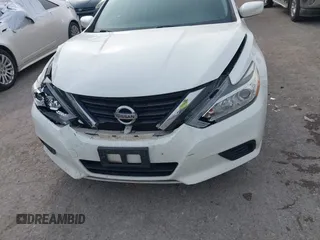 2018 Nissan Altima SV with VIN 1N4AL3APXJC247413, listed as a IAAI auction lot 41916016 with 112,148 mi miles and . Bid and sale history available at carsss.com. Image 6.