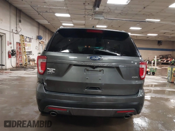 2017 Ford Explorer XLT z VIN 1FM5K8D81HGD27004, wystawiony jako IAAI lot #41760831 z przebiegiem 107 187 mil mil oraz . Historia ofert i sprzedaży dostępna na DreamBid. Obrazek 16.