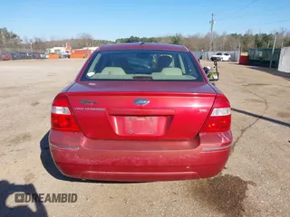 2007 Ford Five Hundred SEL z VIN 1FAHP24117G136626, wystawiony jako IAAI lot #41752547 z przebiegiem 157 924 mil mil oraz . Historia ofert i sprzedaży dostępna na DreamBid. Obrazek 16.