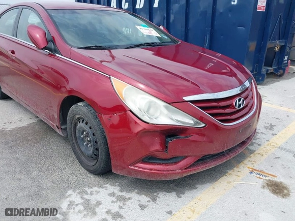 2012 Hyundai Sonata GLS PZEV with VIN 5NPEB4AC5CH457975, listed as a IAAI auction lot 41789642 with 199,446 mi miles. Bid and sale history available at carsss.com. Image 6.